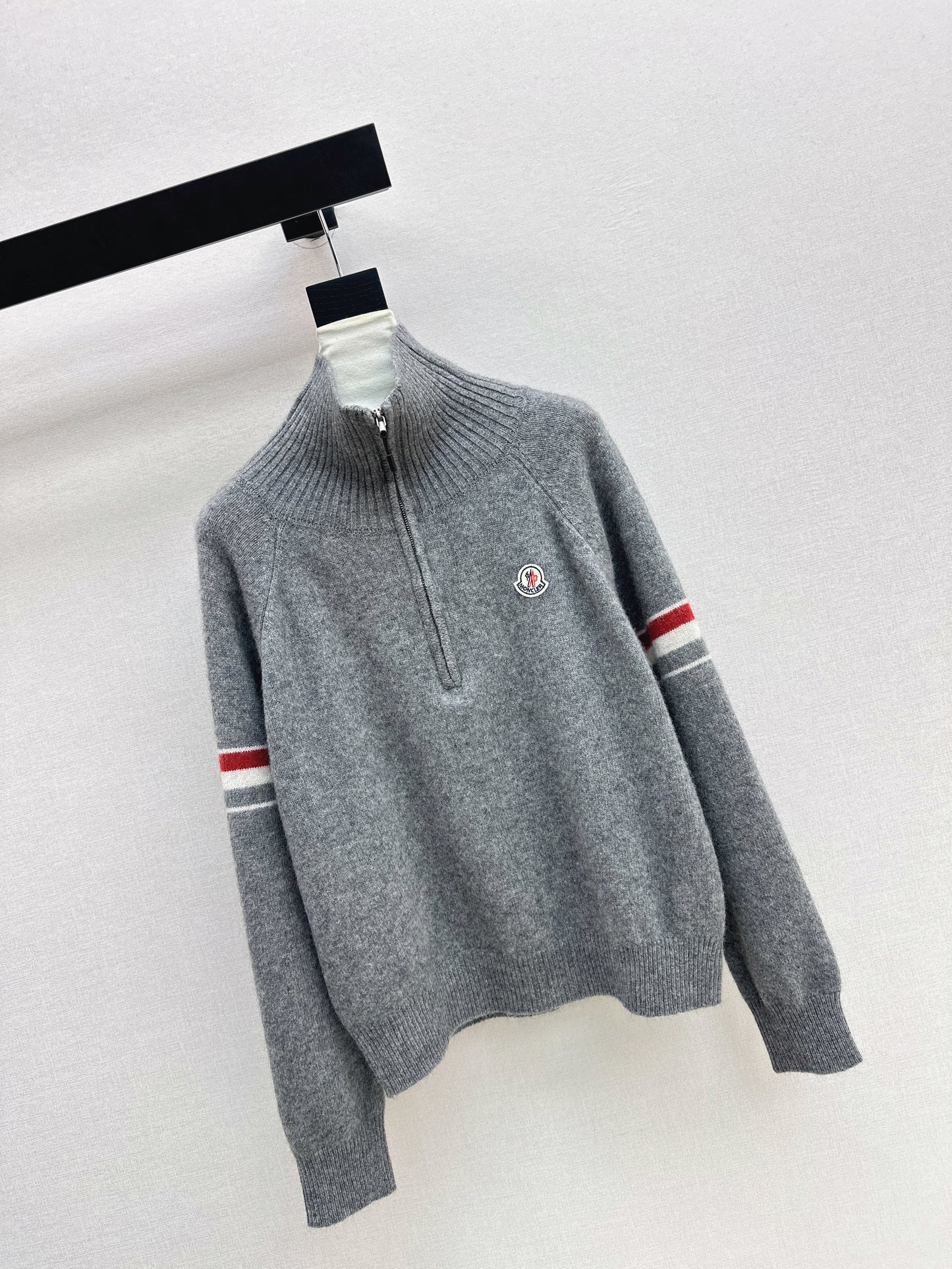 Monc NEW zip-up sweater