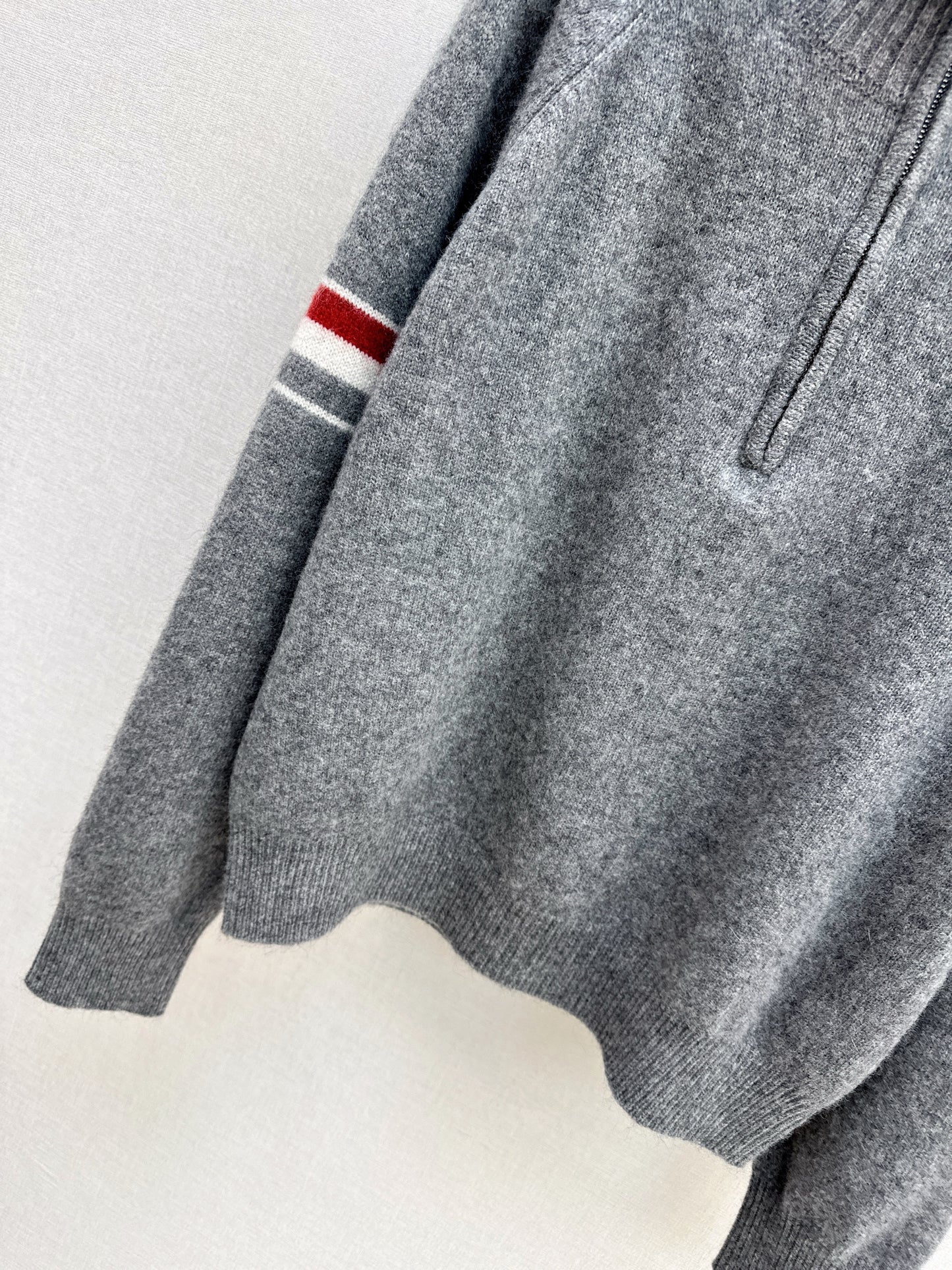 Monc NEW zip-up sweater