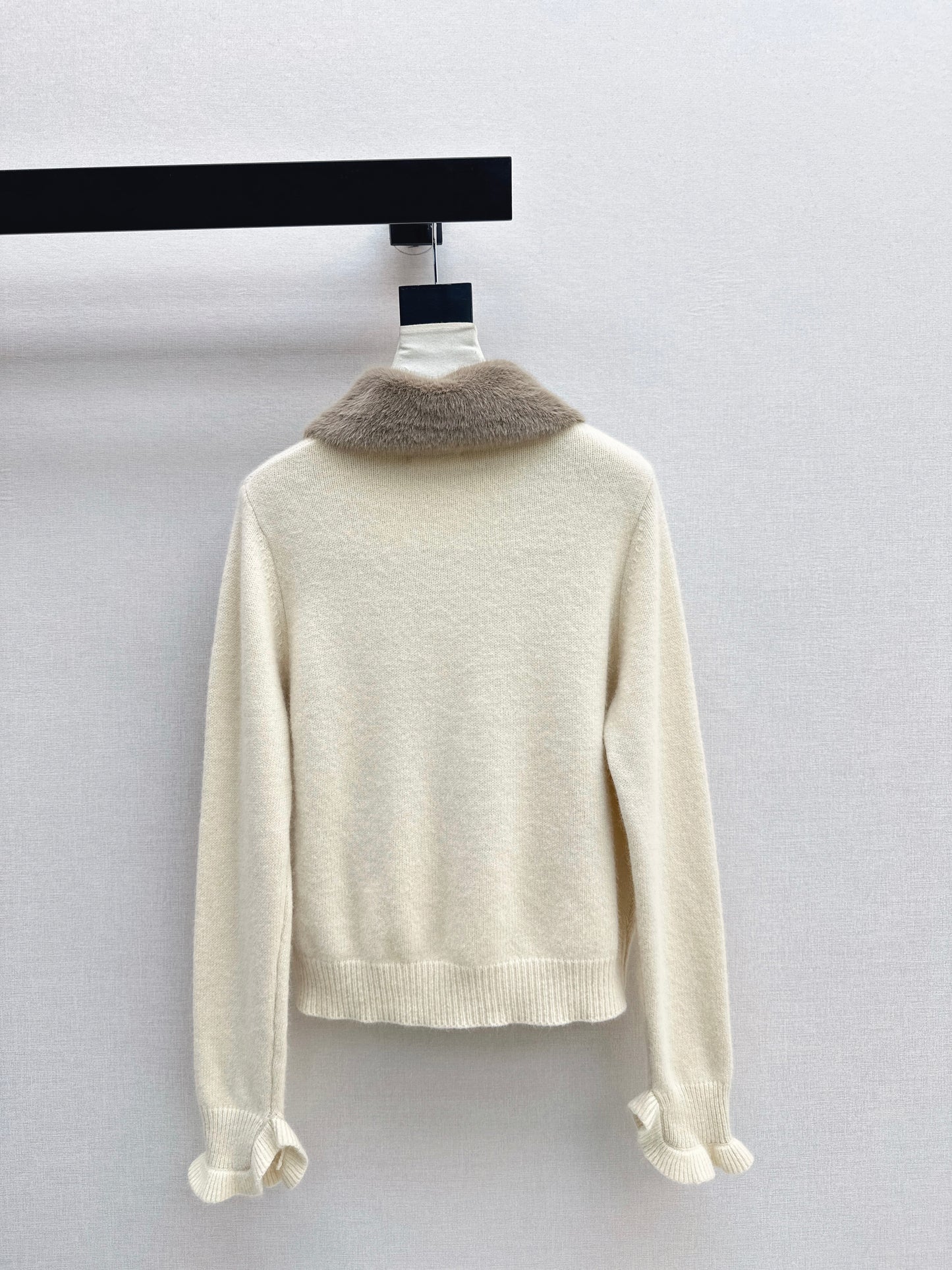 Miu NEW wool cardigan