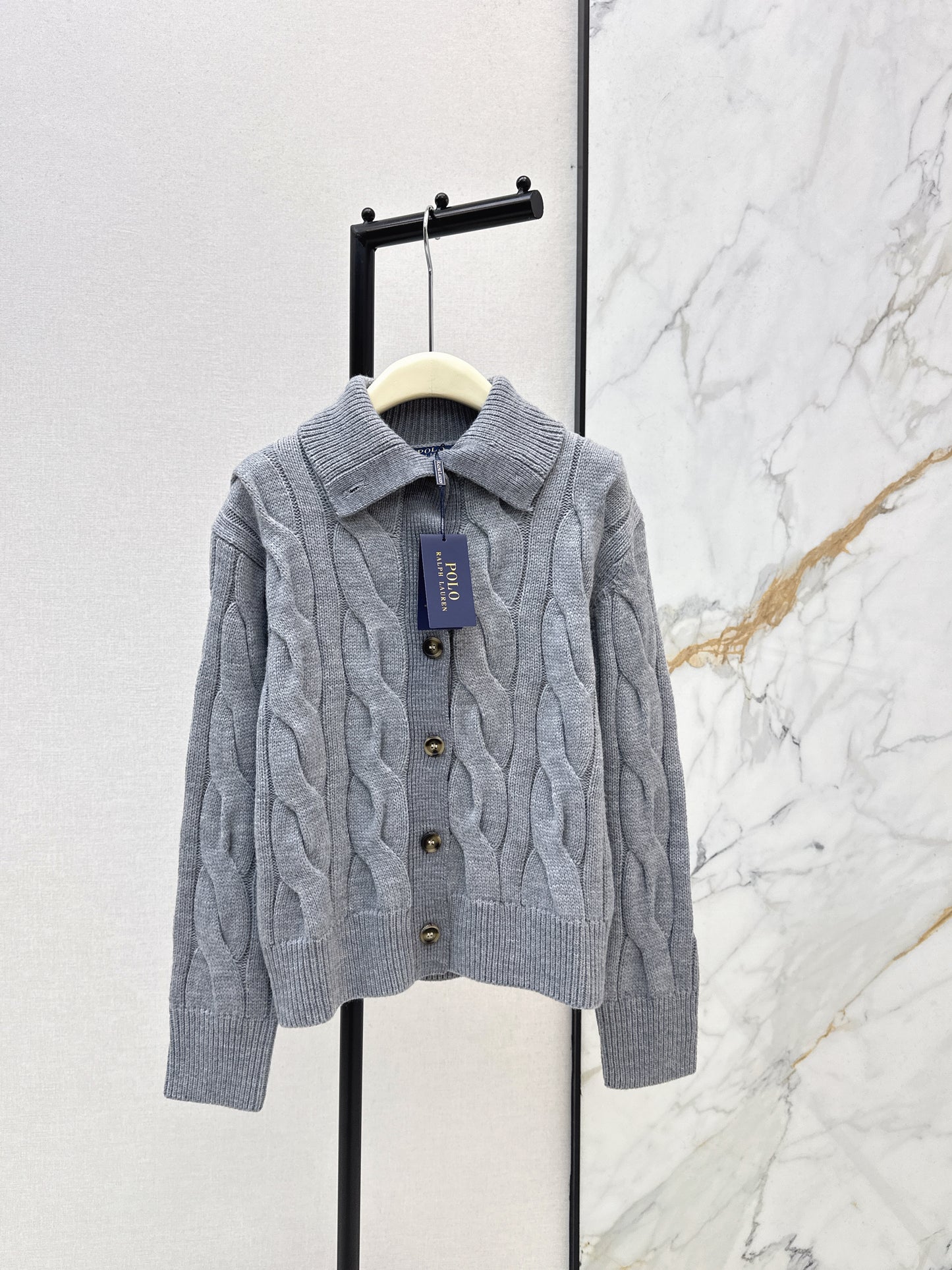 Ral NEW Knitted cardigan