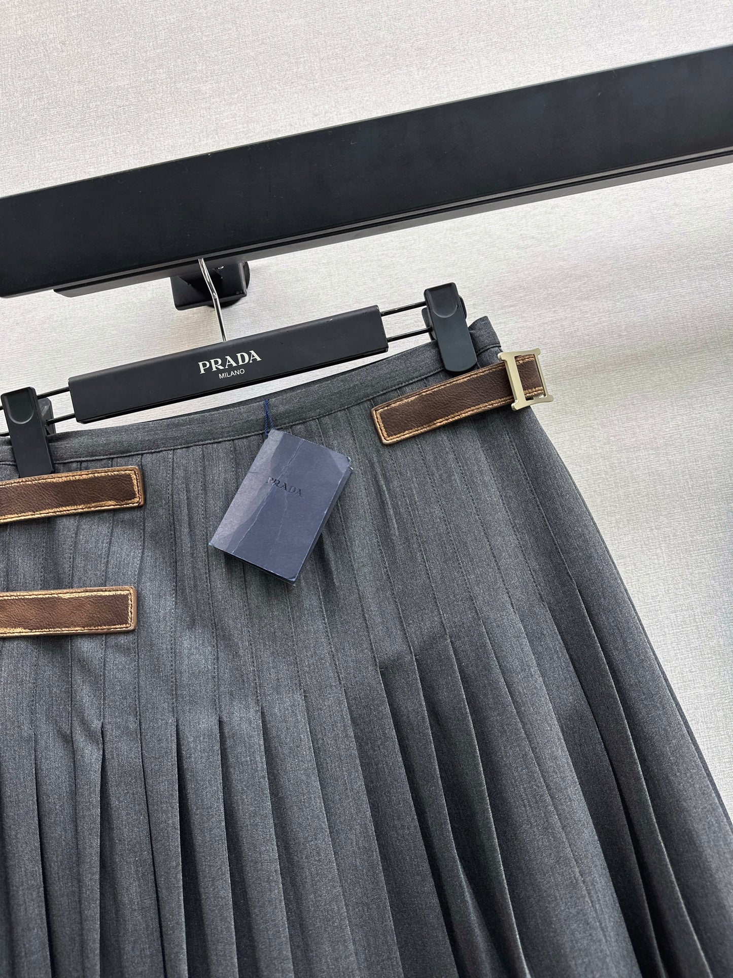 Pra NEW pleated skirts