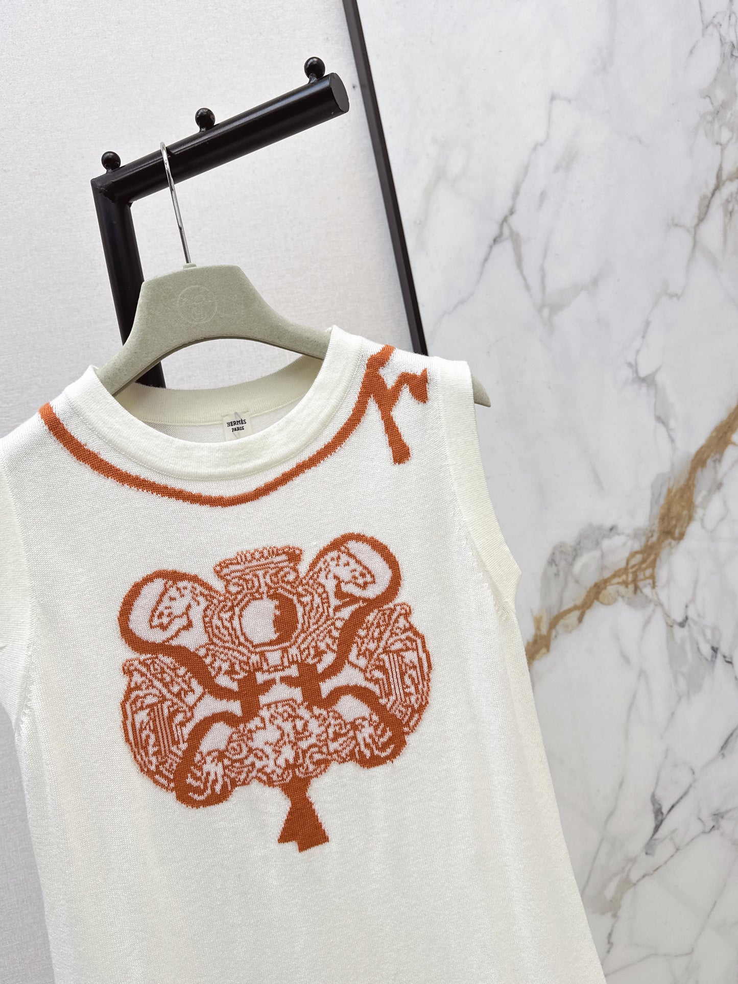 Herm NEW jacquard sleeveless dress