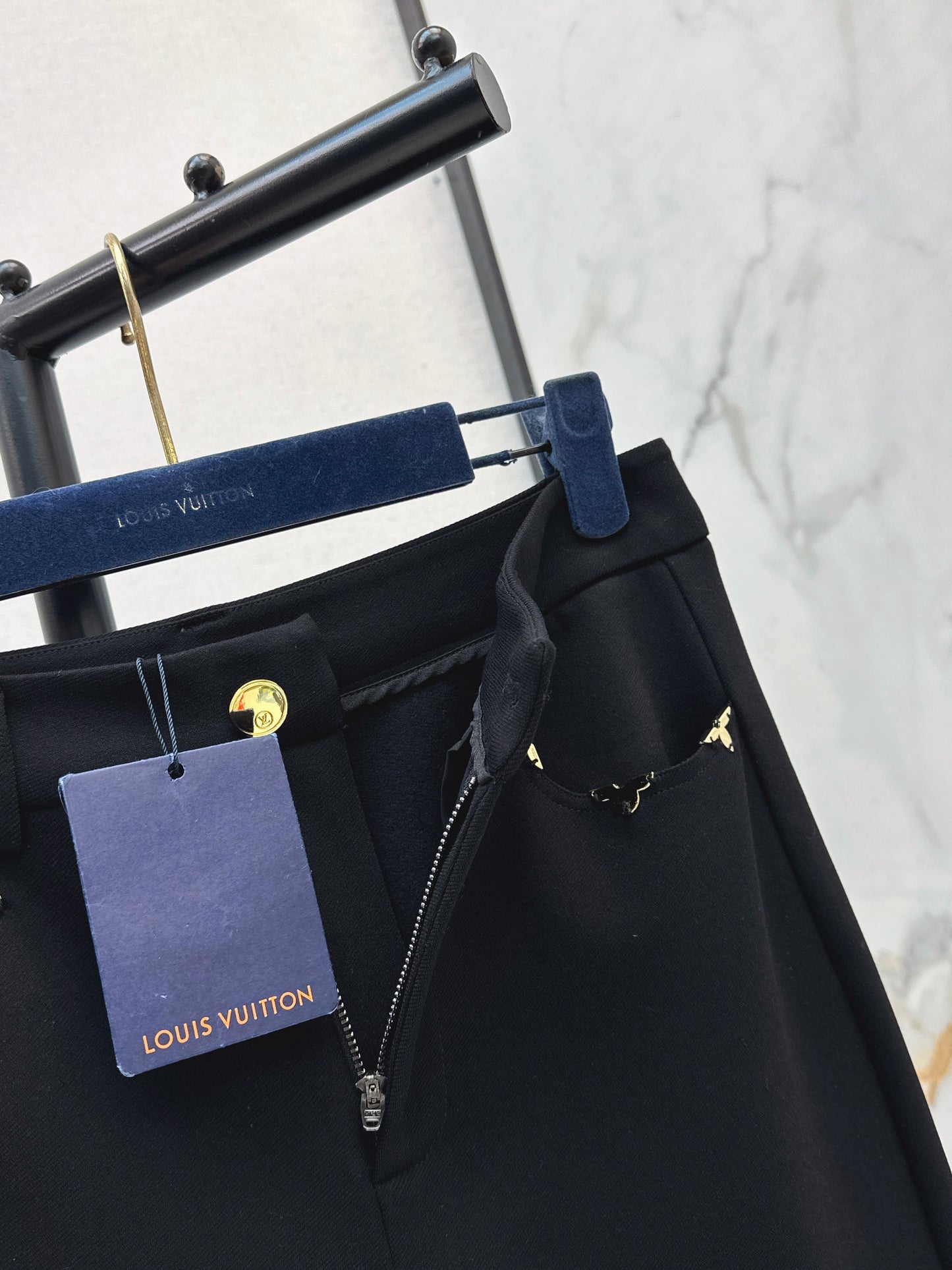 Louis NEW flared pants