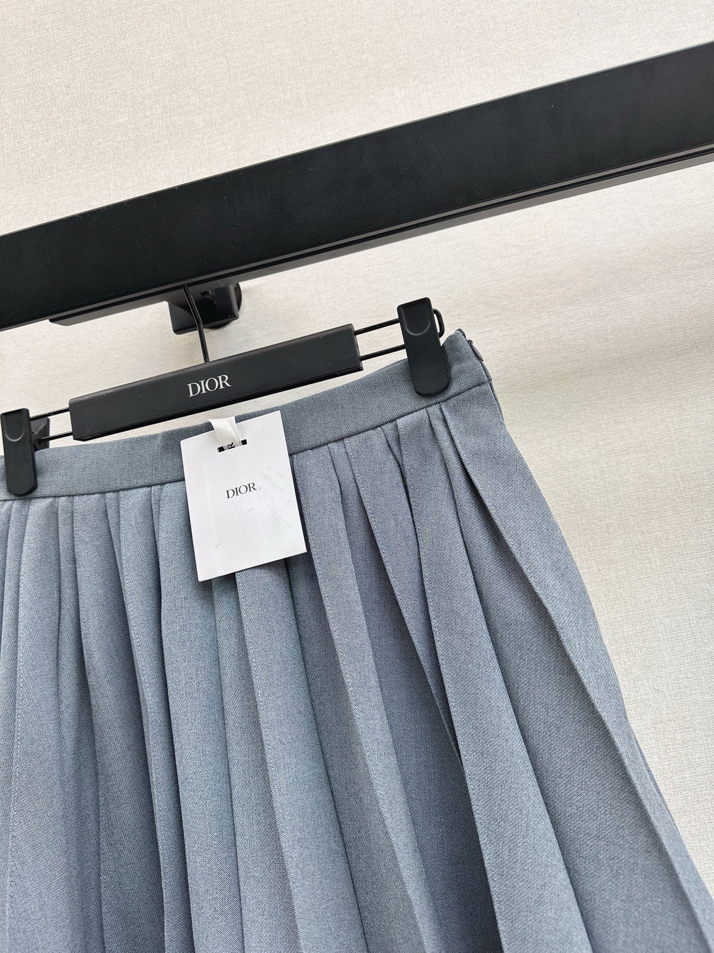CD NEW pleated skirts