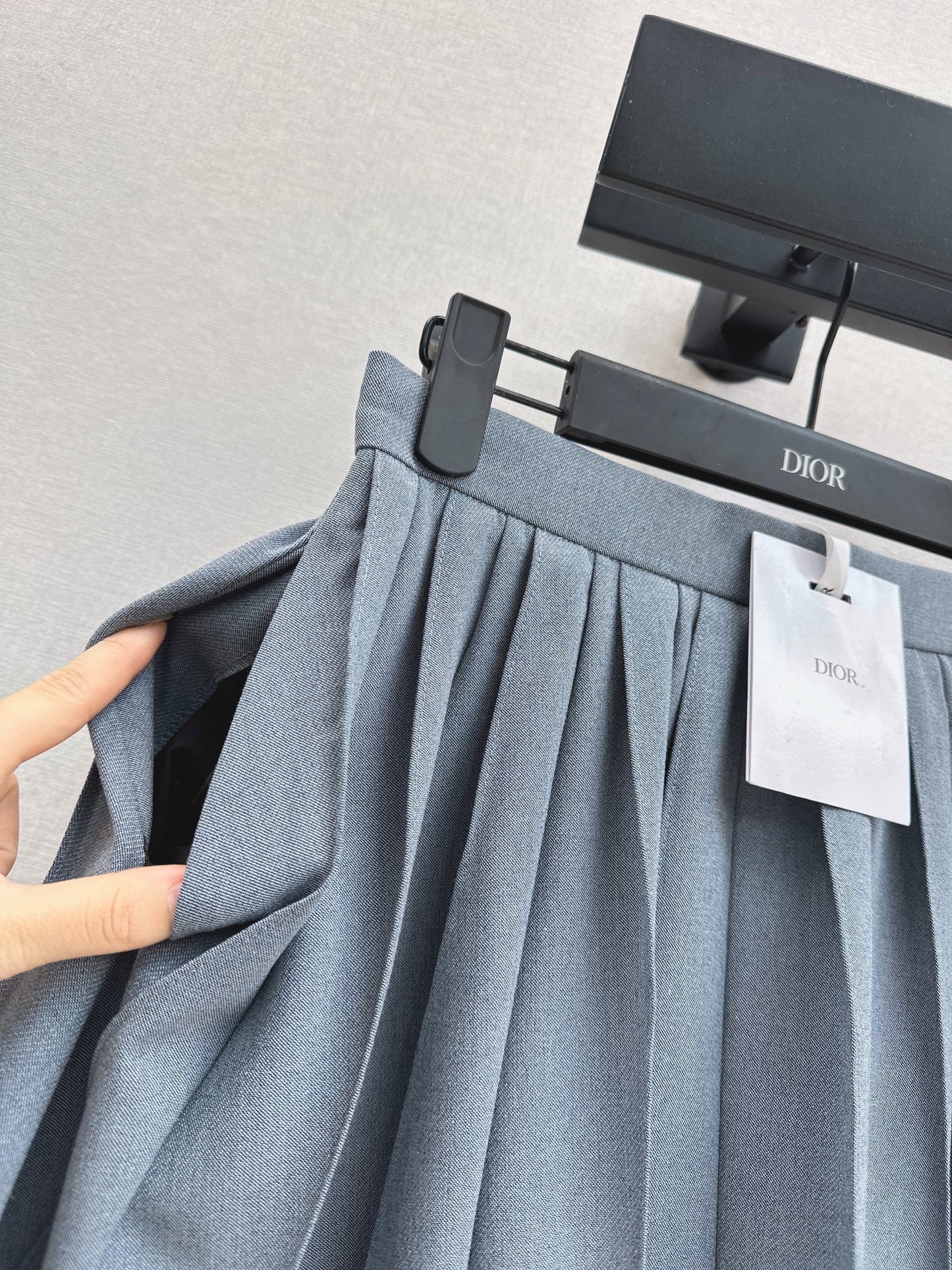 CD NEW pleated skirts