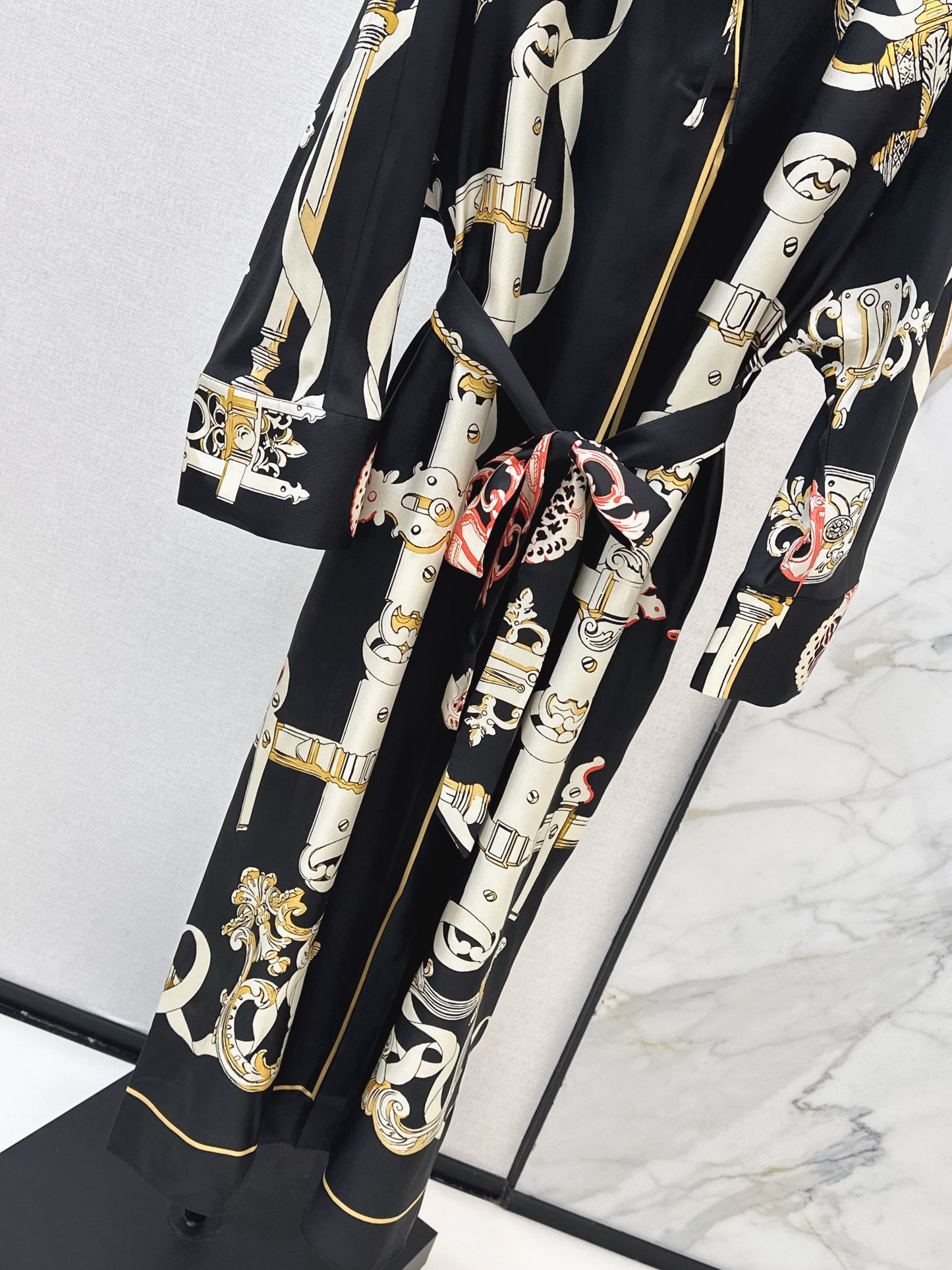 Herm NEW batwing sleeve print dress