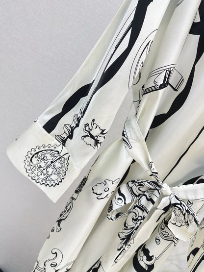 Herm NEW batwing sleeve print dress