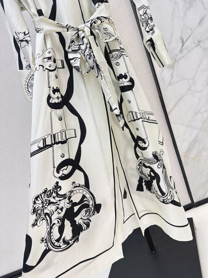 Herm NEW batwing sleeve print dress