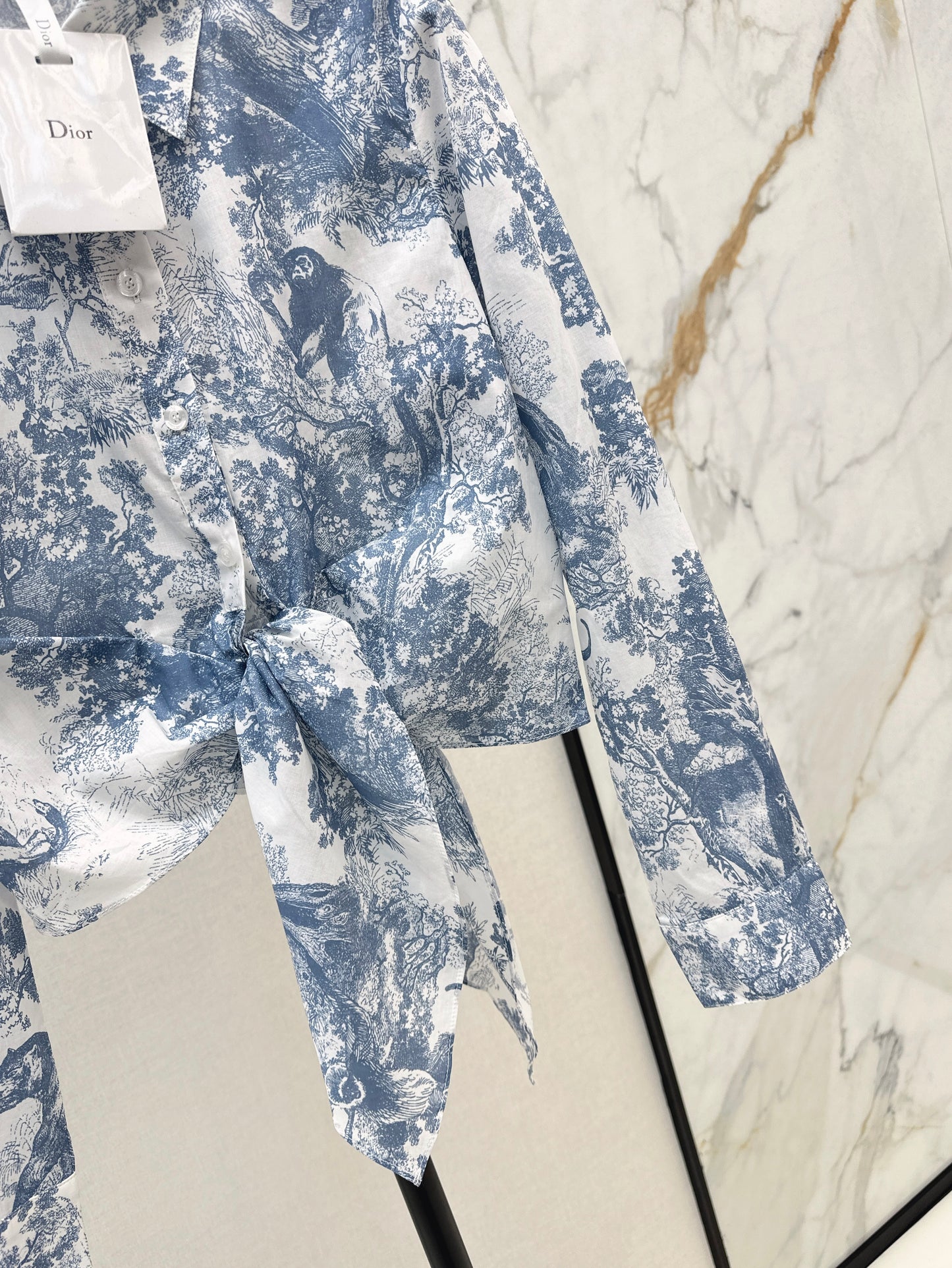 CD NEW cropped tie-front shirt