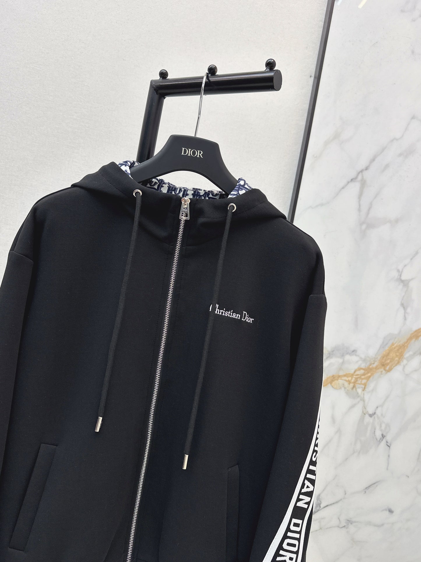 CD NEW Hooded drawstring jacket