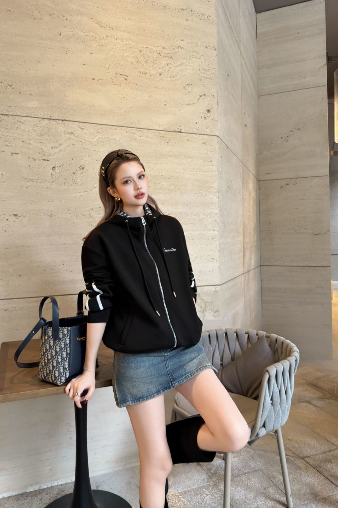 CD NEW Hooded drawstring jacket