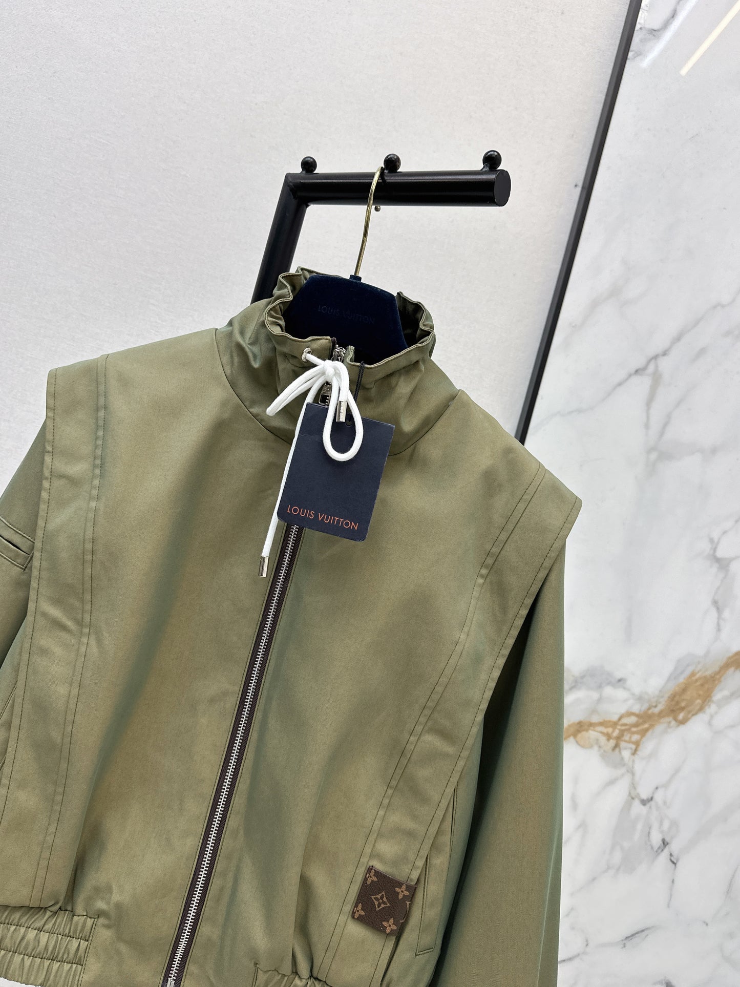 Louis NEW padded-shoulder lapel jacket