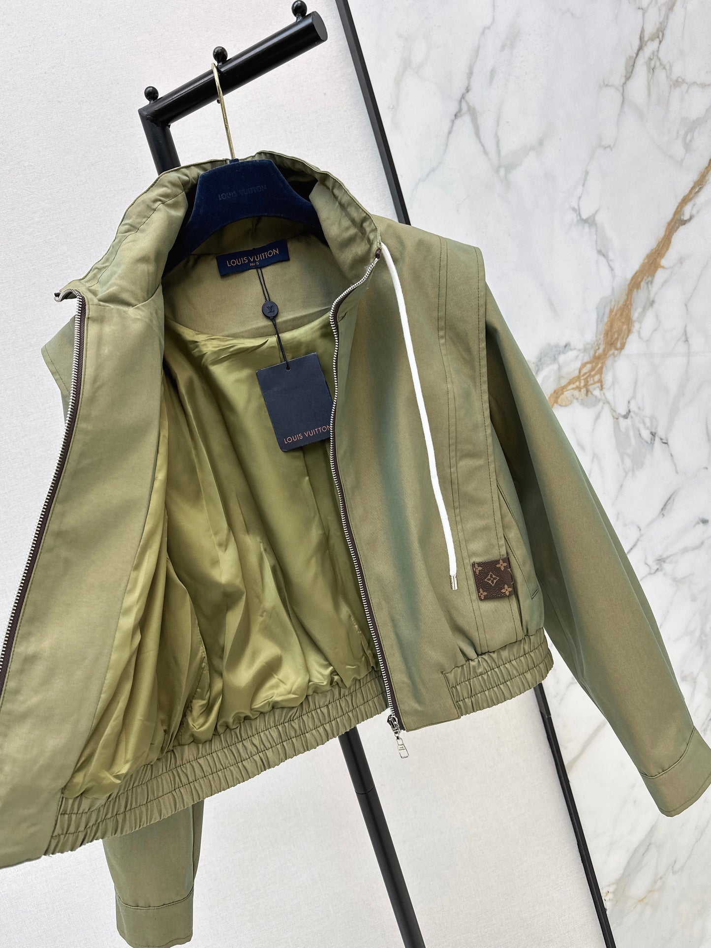 Louis NEW padded-shoulder lapel jacket