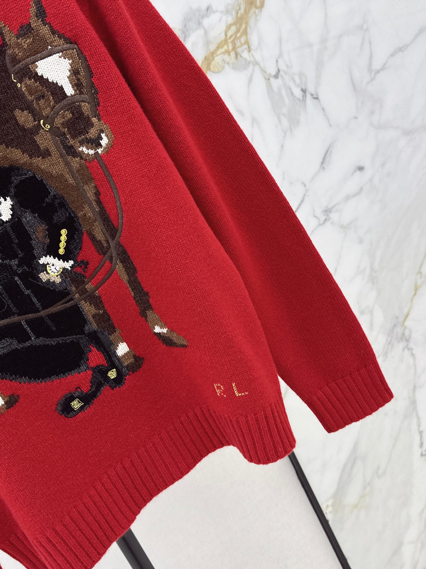 Ral NEW embroidered sweater