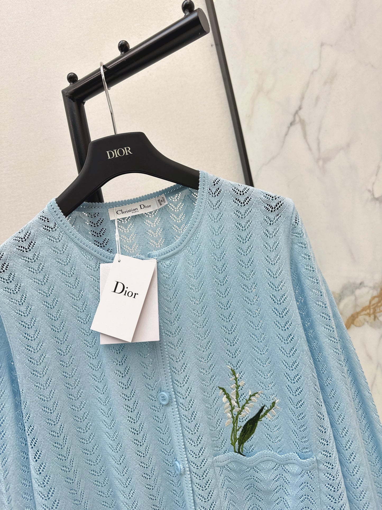 CD NEW hollow knitted cardigan