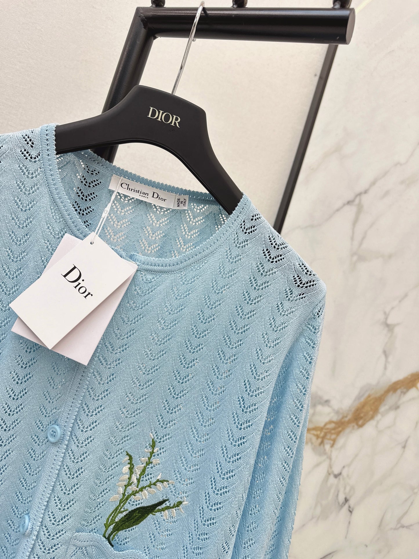 CD NEW hollow knitted cardigan