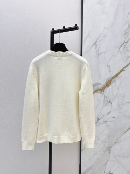 Chan NEW Sequined knitted sweater