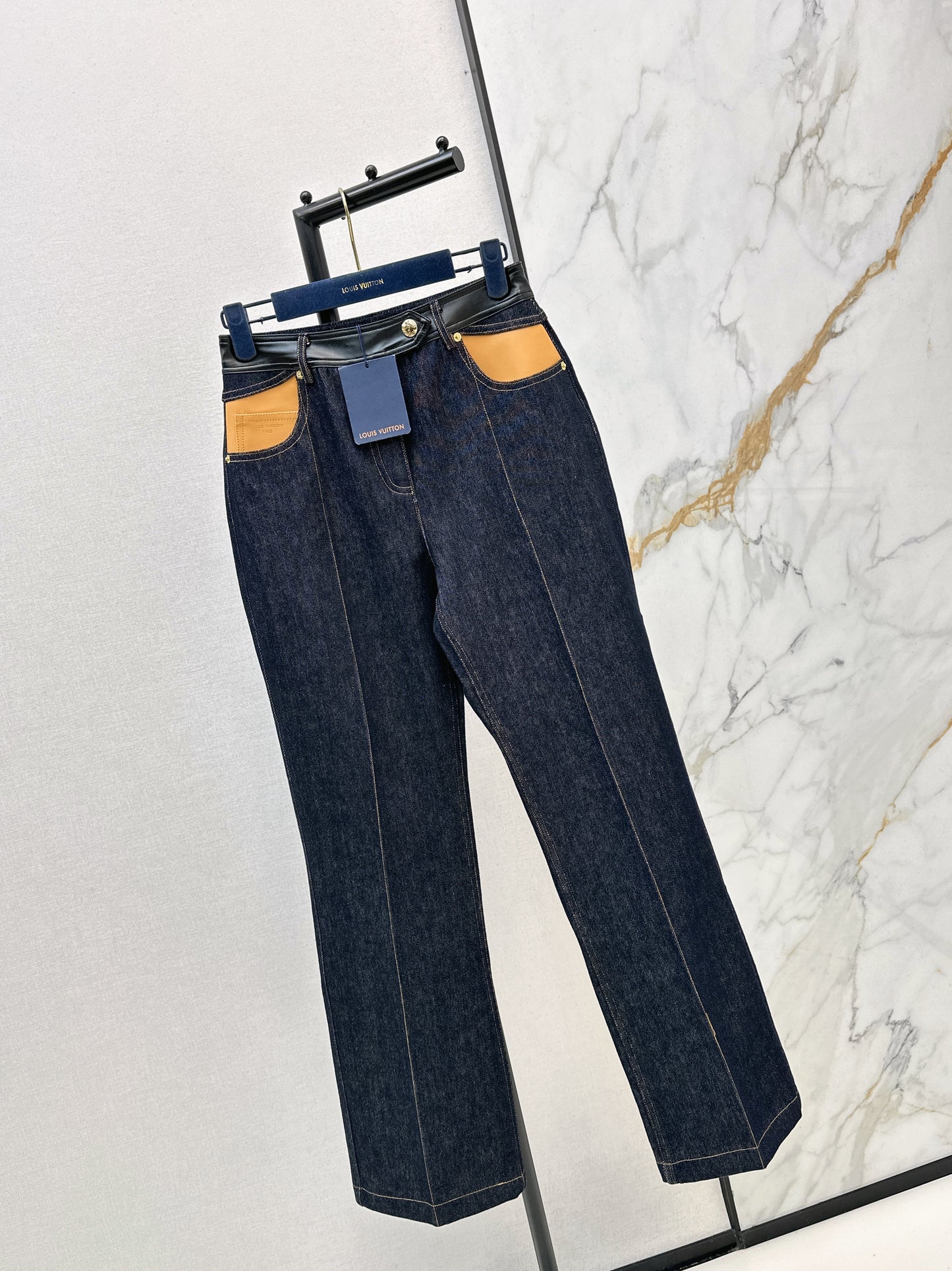 Louis NEW straight-leg jeans