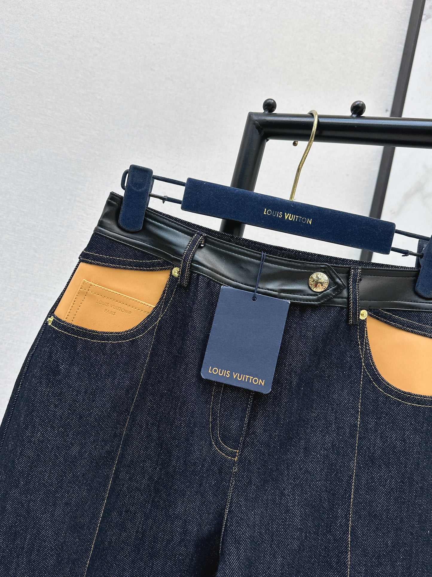 Louis NEW straight-leg jeans