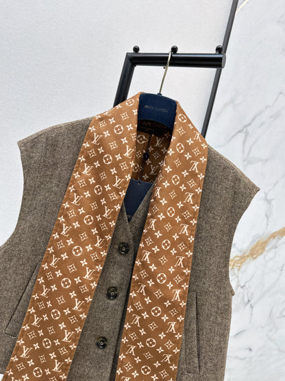 Louis NEW scarf vest set