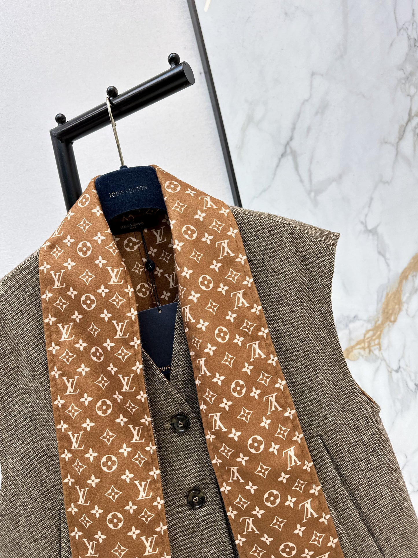 Louis NEW scarf vest set