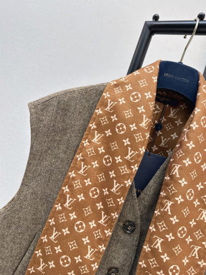 Louis NEW scarf vest set