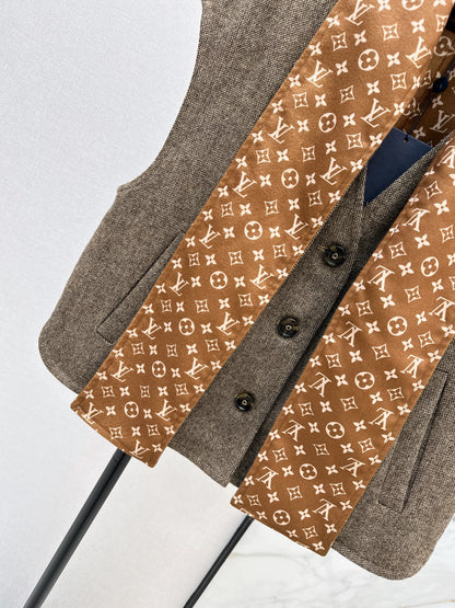 Louis NEW scarf vest set