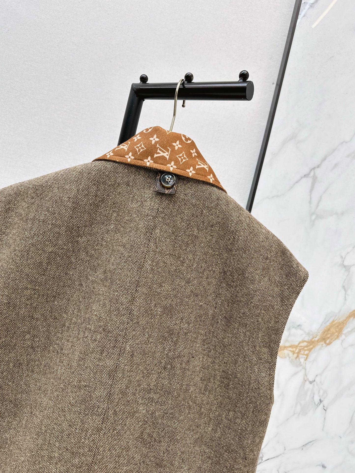 Louis NEW scarf vest set