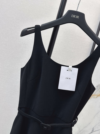 CD NEW classic sleeveless belted dress