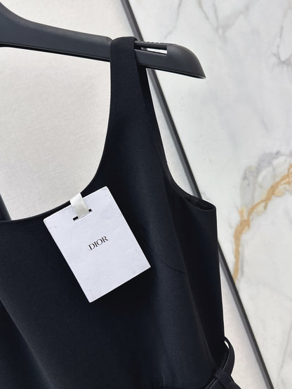 CD NEW classic sleeveless belted dress