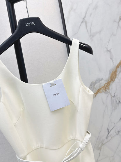 CD NEW classic sleeveless belted dress