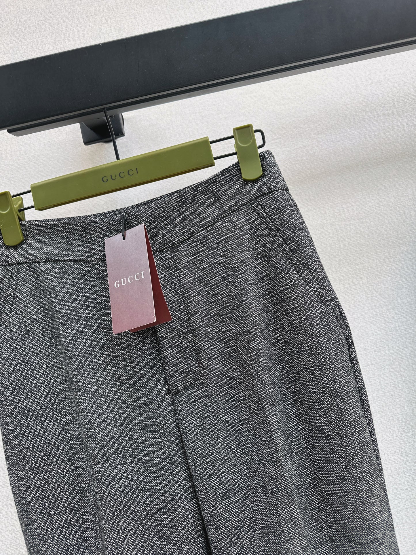 Guc NEW cuffed pants