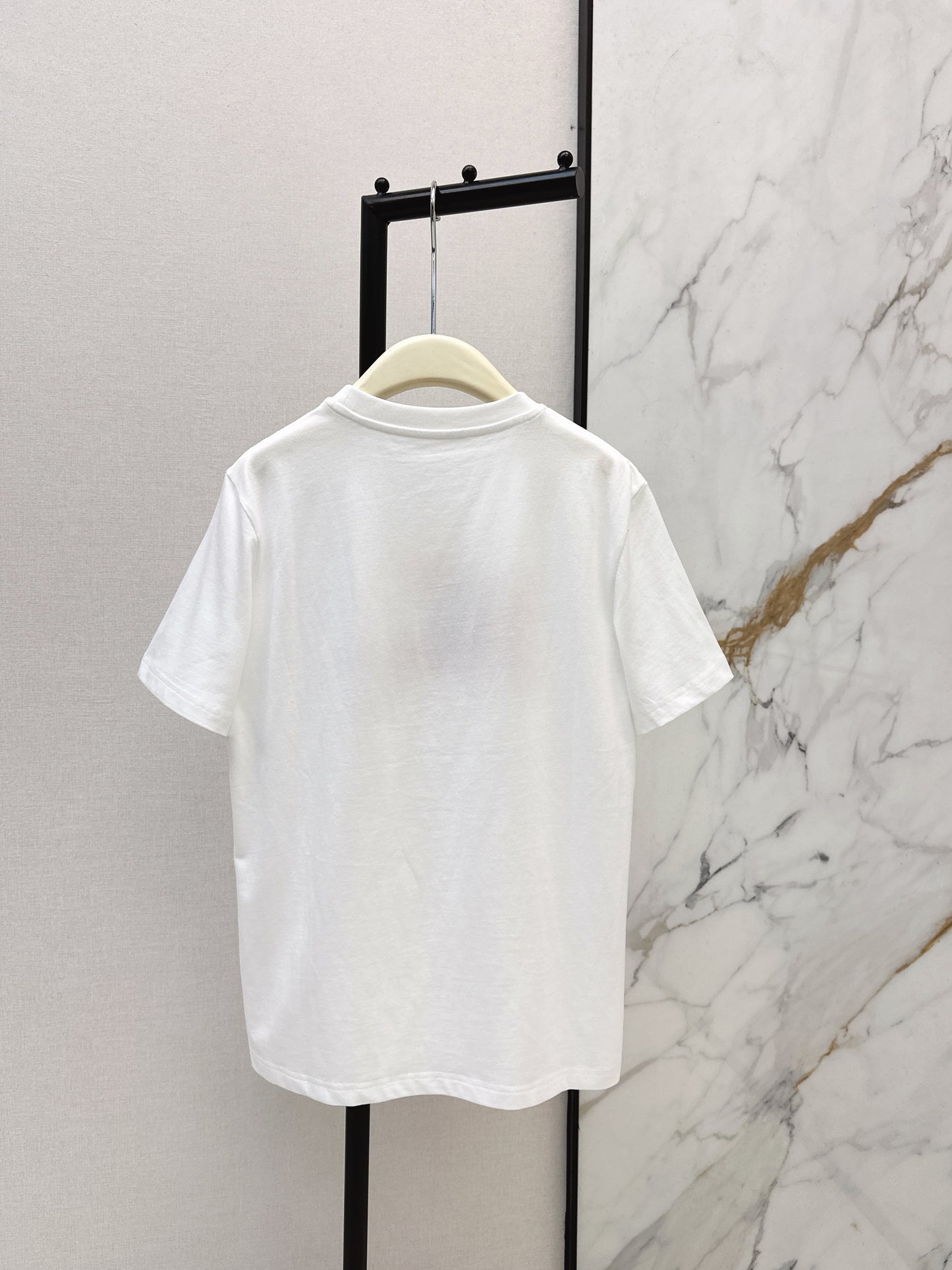 Bur NEW embroidery t-shirt