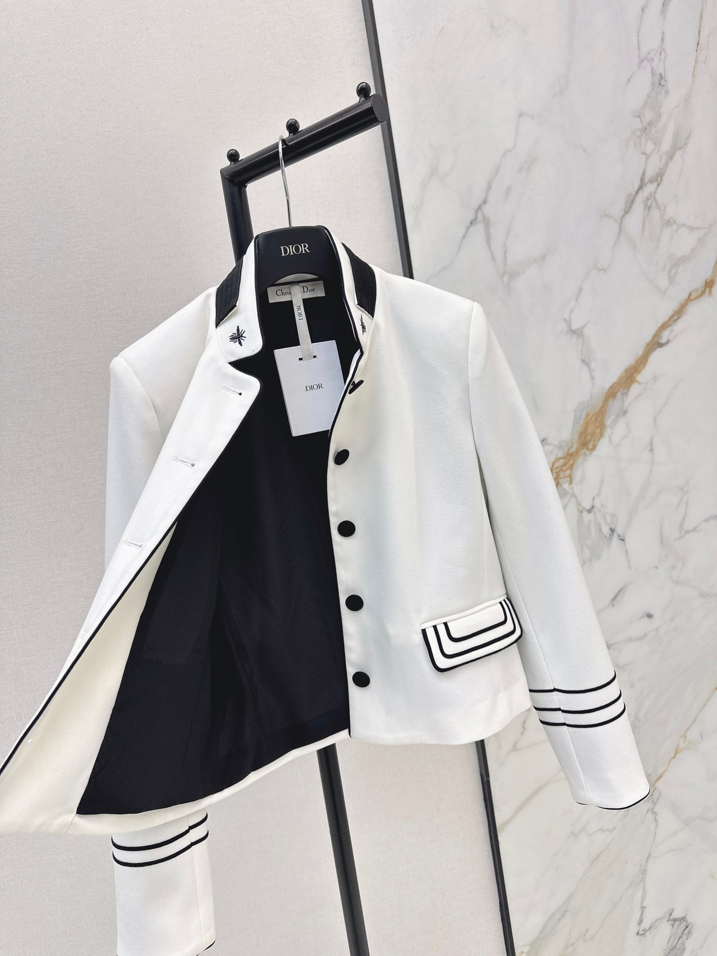 CD NEW embroidery blazer