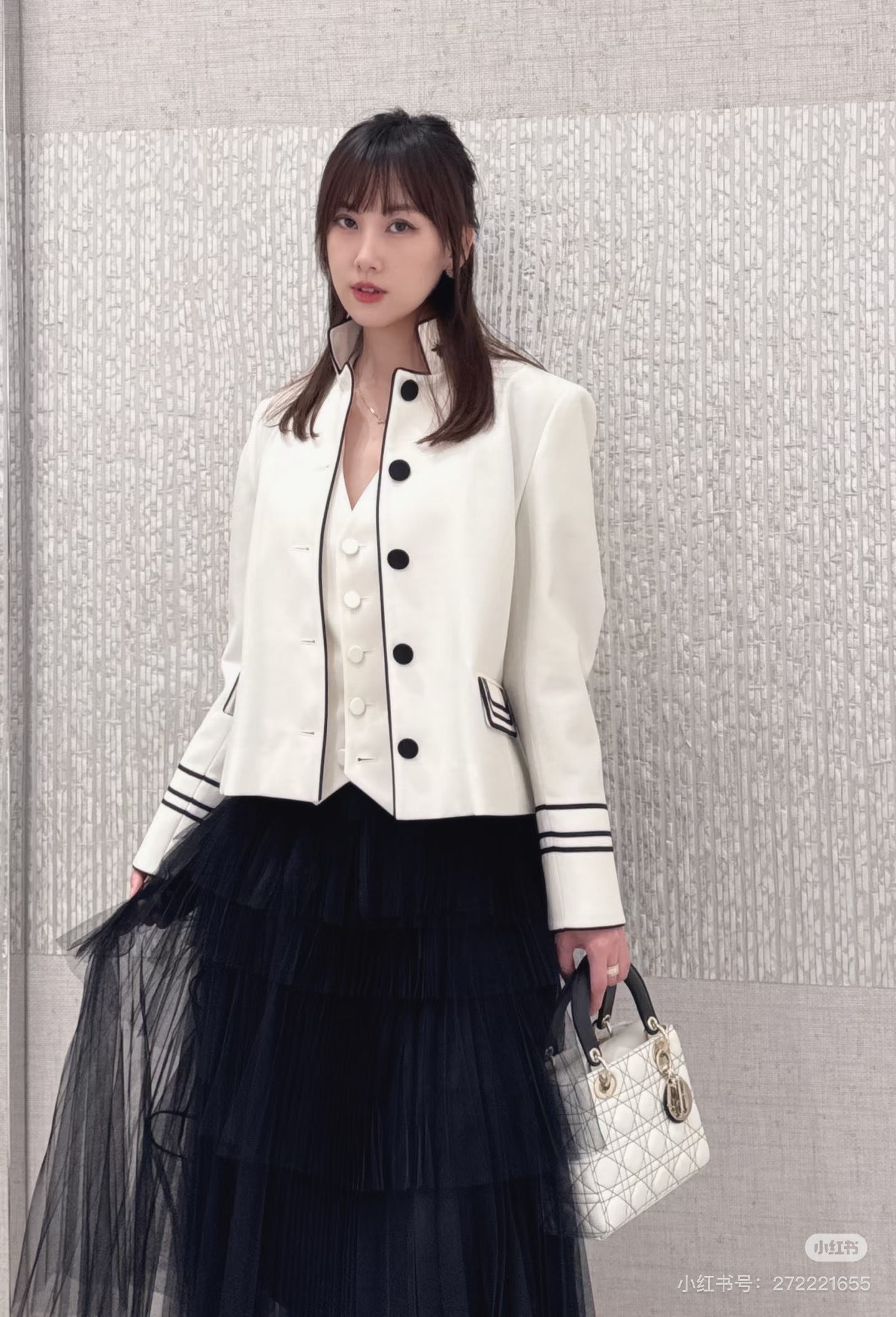 CD NEW embroidery blazer