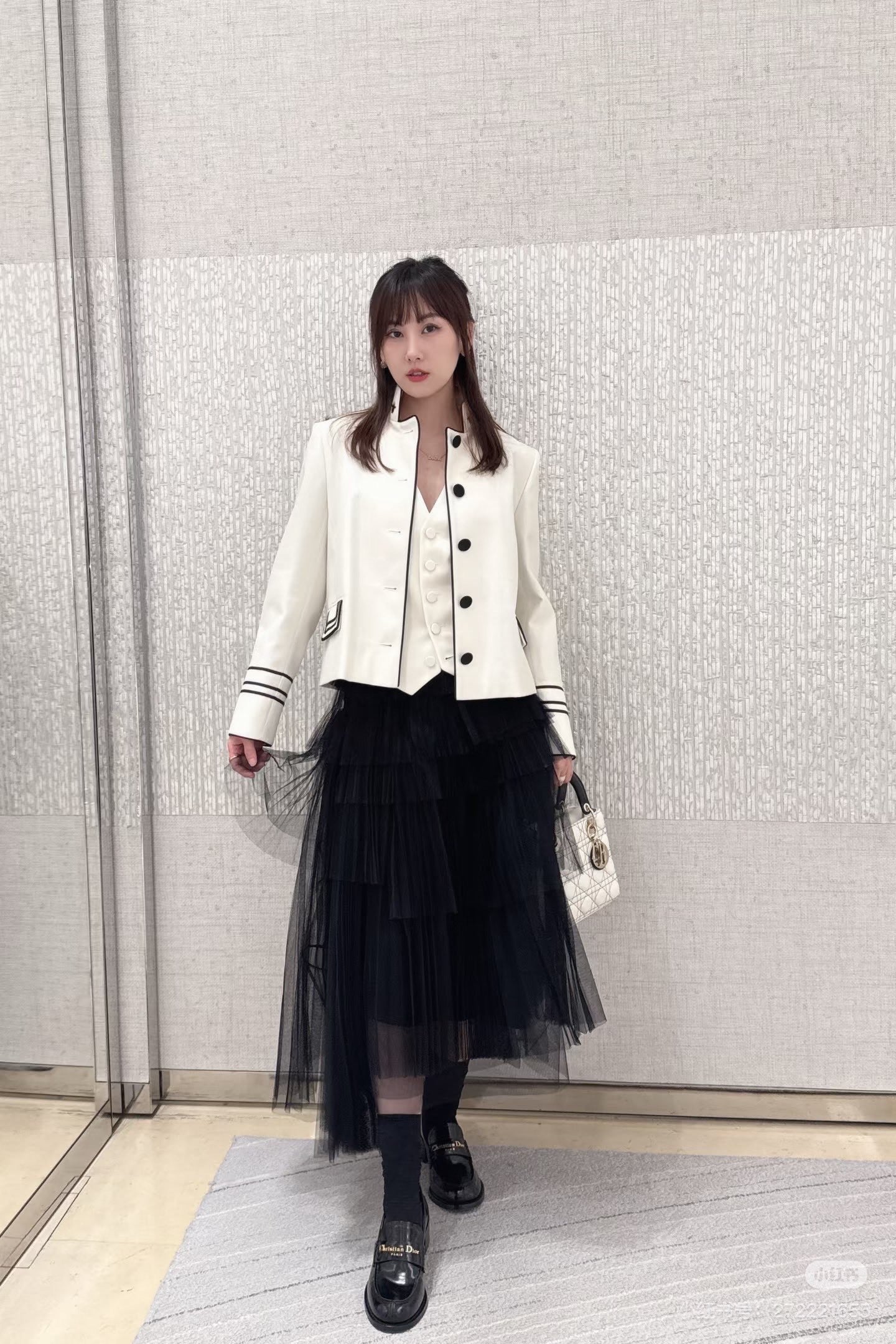 CD NEW embroidery blazer