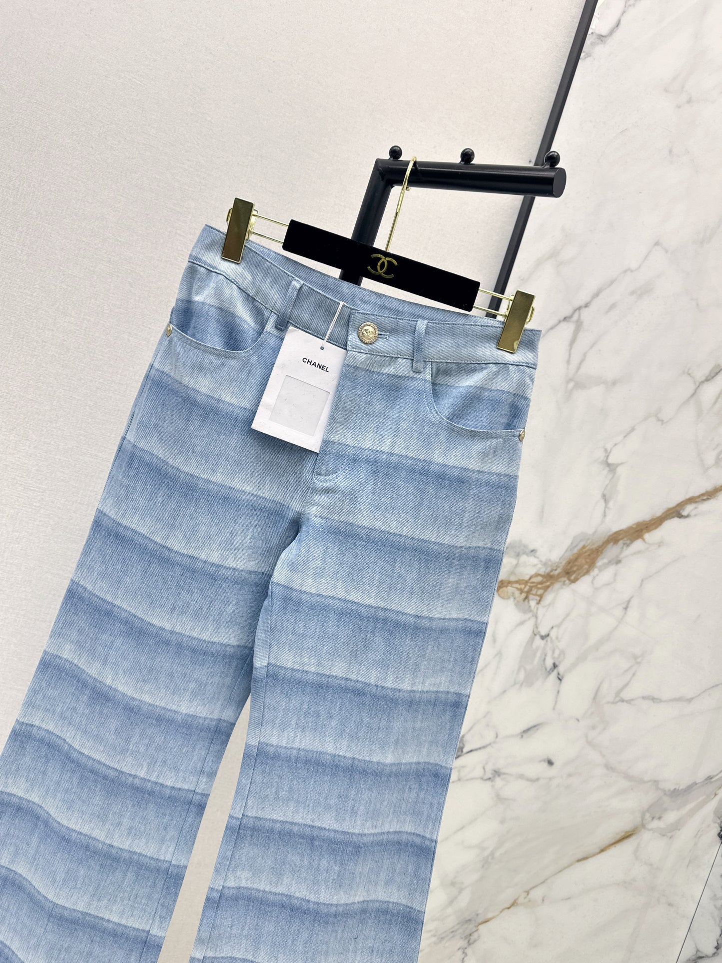 Chan NEW  laser-washed stripeddenim jeans