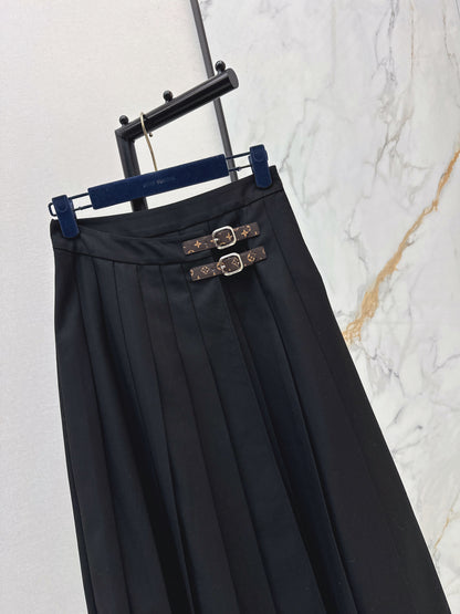 Louis NEW pleated skirts