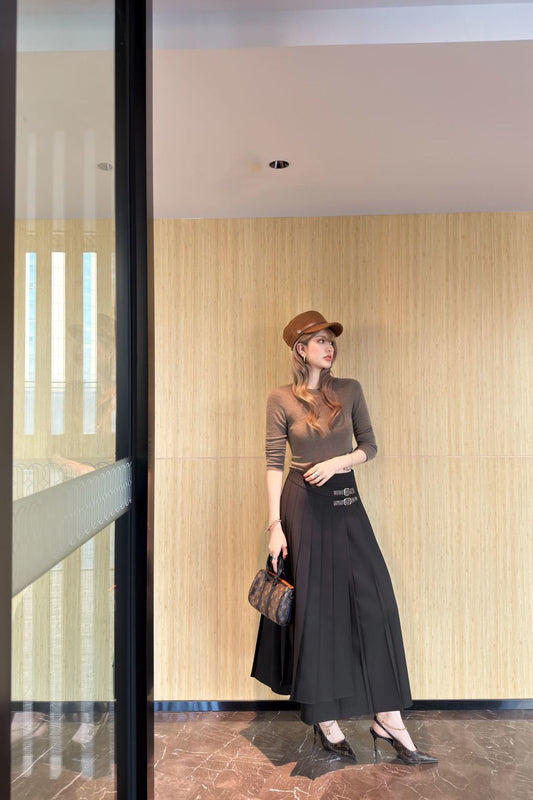 Louis NEW pleated skirts