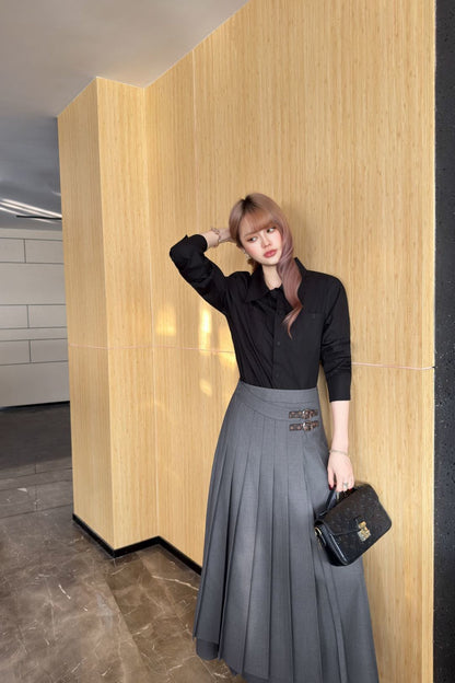 Louis NEW pleated skirts