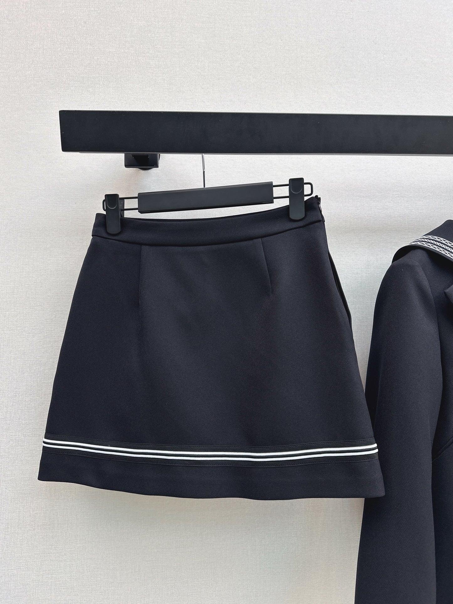 CD NEW Nautical-style suit