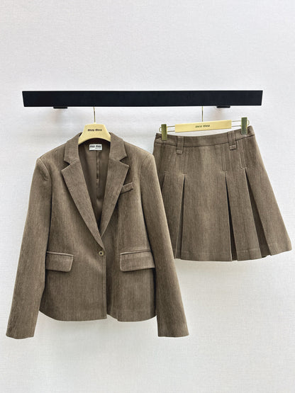 Miu NEW suit jacket pleated skirts
