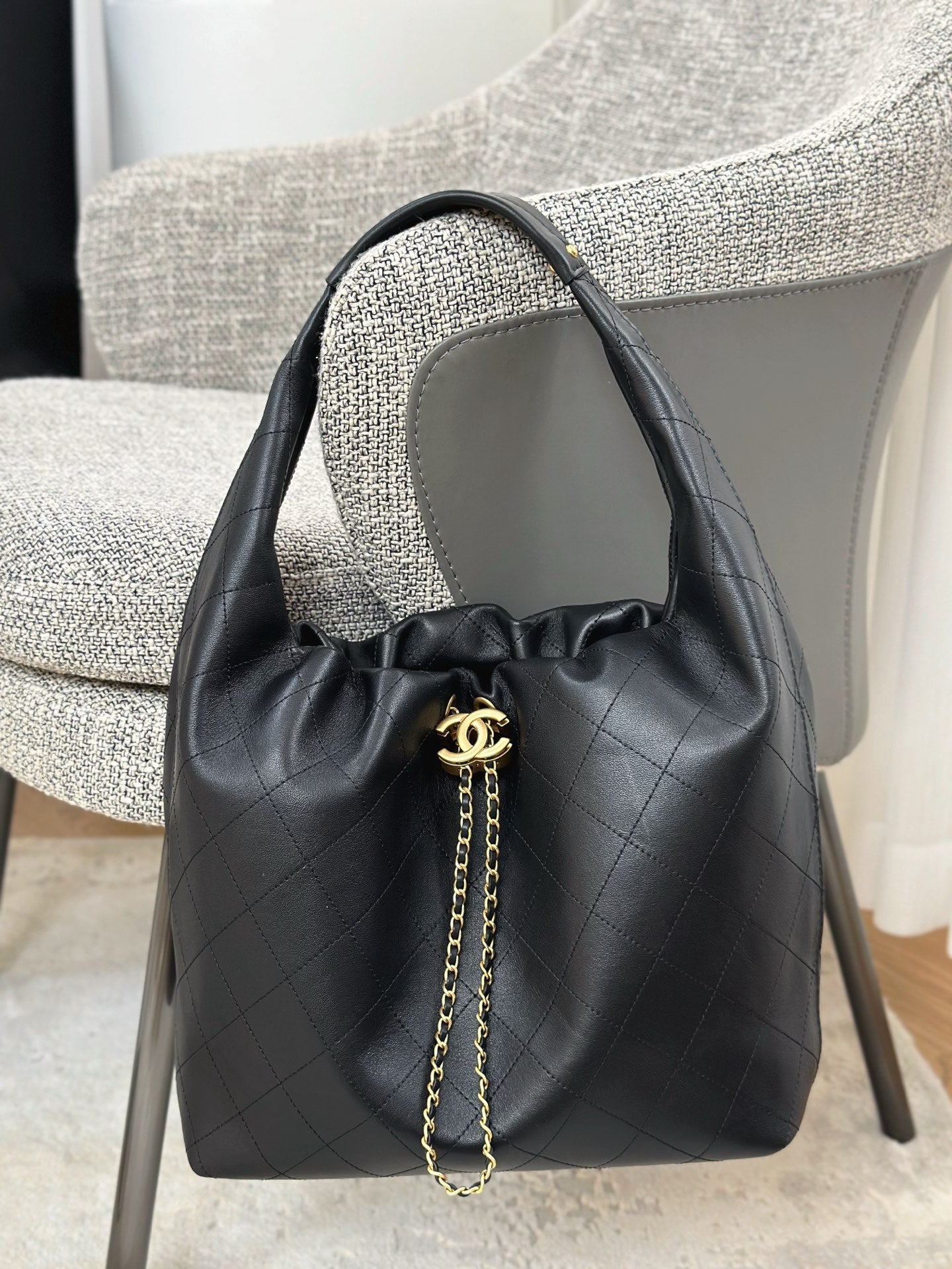 Chan NEW 26C hobo bag