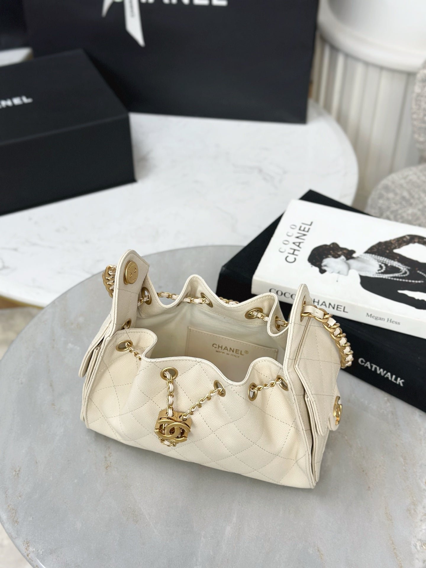 Chan NEW 26C hobo bag