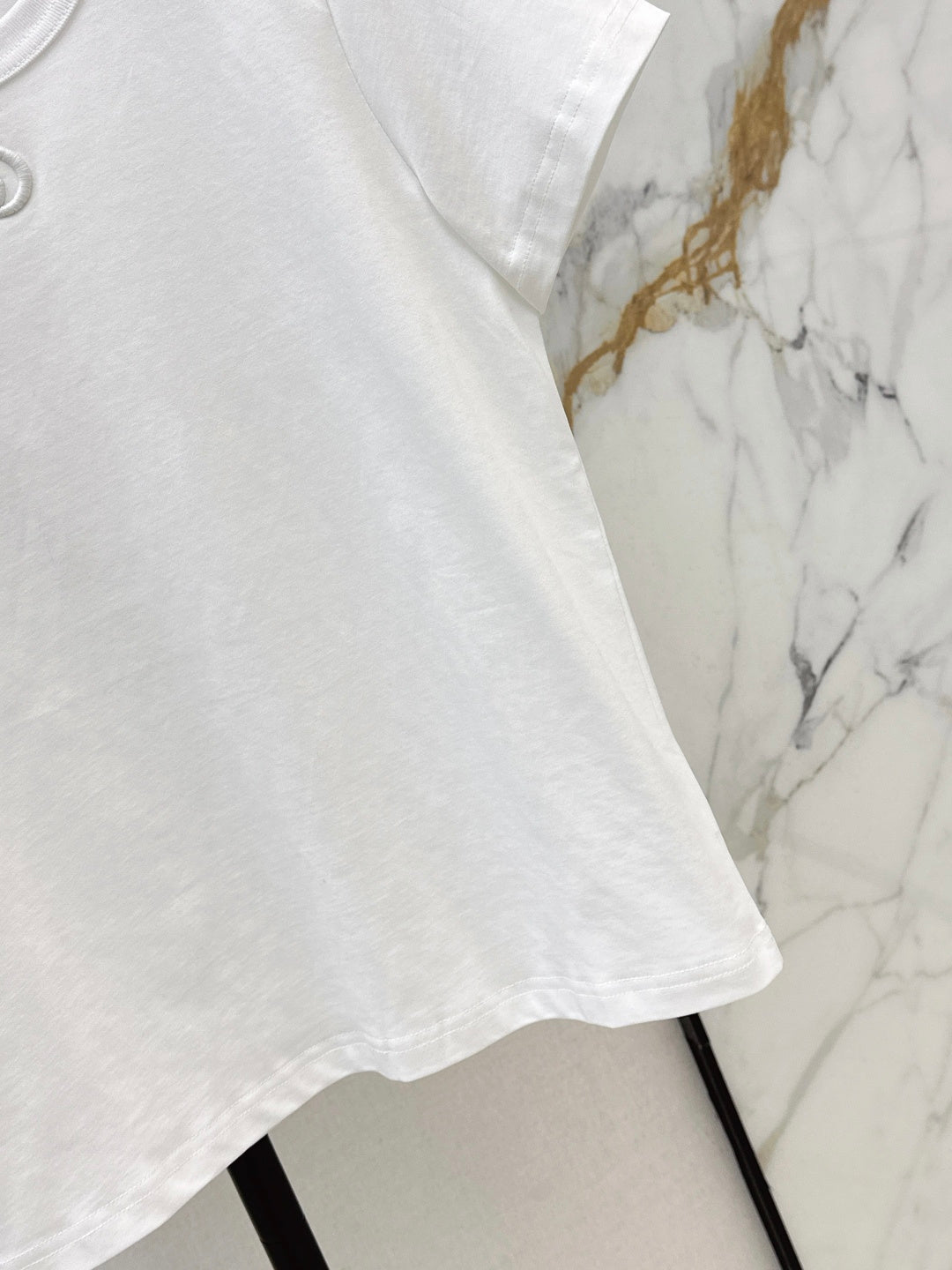 Guc NEW embroidery t-shirt