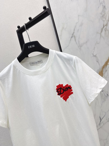 CD NEW heart print t-shirt