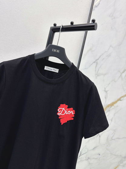 CD NEW heart print t-shirt