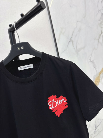 CD NEW heart print t-shirt