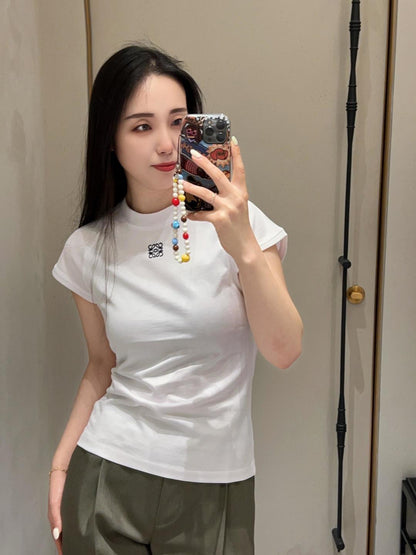 Loe NEW embroidered T-shirt
