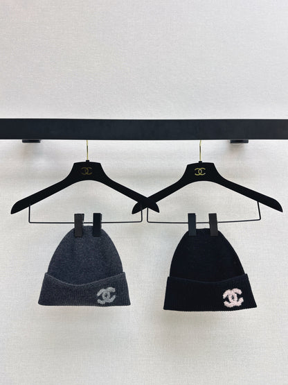 Chan NEW cashmere hat